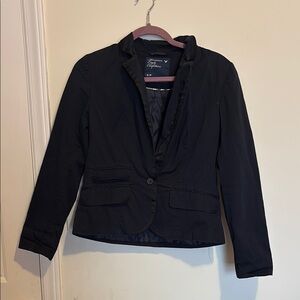 Black Tailored Blazer with Notched Lapel